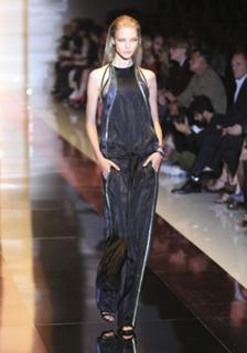 Sasha Luss feet photo thumbnail