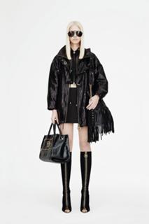 Sasha Luss feet photo thumbnail