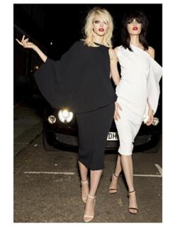 Sasha Luss feet photo thumbnail