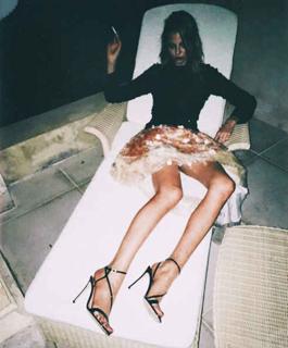 Sasha Luss feet photo thumbnail