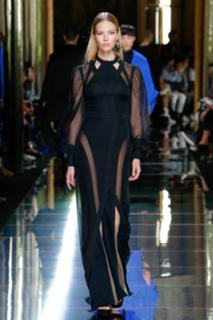 Sasha Luss feet photo thumbnail