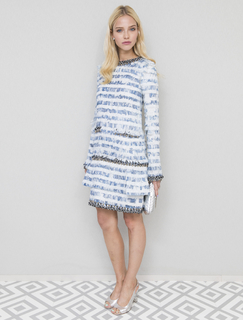 Sasha Luss feet photo thumbnail