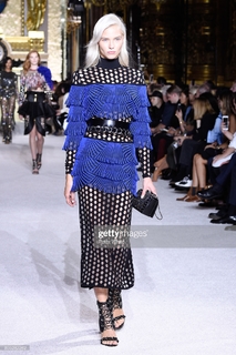 Sasha Luss feet photo thumbnail