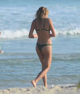 Sasha Meneghel feet photo 18