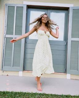 Sasha Meneghel feet photo 15