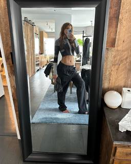 Sasha Meneghel feet photo 11