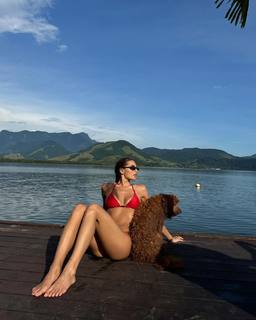 Sasha Meneghel feet photo 12