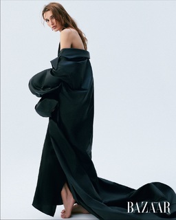 Sasha Meneghel feet photo 16