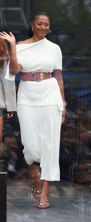 Sasha Obama feet photo 5