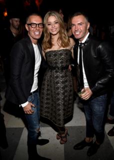 Sasha Pieterse feet photo thumbnail