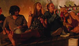 Sasha Pieterse feet photo thumbnail