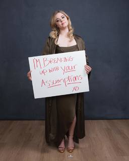 Sasha Pieterse feet photo thumbnail