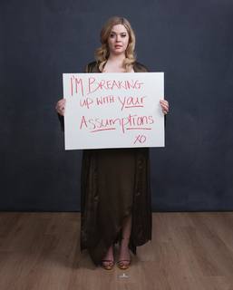 Sasha Pieterse feet photo thumbnail