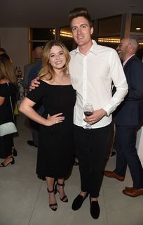 Sasha Pieterse feet photo thumbnail