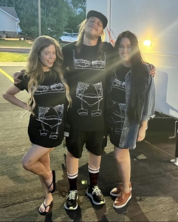 Sasha Pieterse feet photo thumbnail