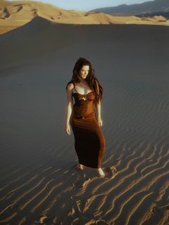 Sasha Pieterse feet photo thumbnail