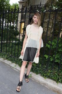 Sasha Pivovarova feet photo 2