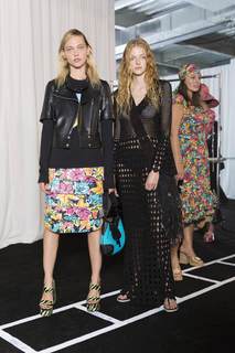 Sasha Pivovarova feet photo 11