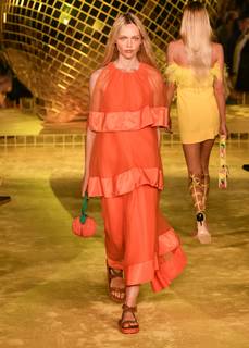 Sasha Pivovarova feet photo 2