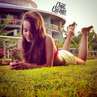 Sasha Spielberg feet photo 19