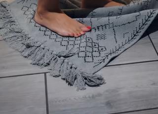 Sasha Spielberg feet photo 7