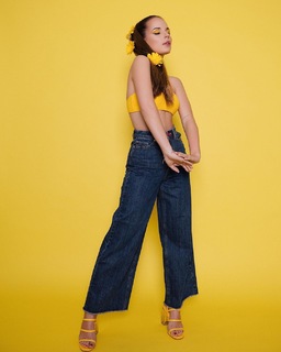 Sasha Spielberg feet photo 2