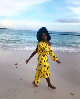 Sasheer Zamata feet photo 16