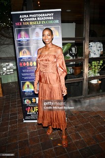 Sasheer Zamata feet photo 11
