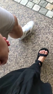 Saskia Burmeister feet photo 1