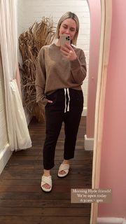 Saskia Burmeister feet photo 14