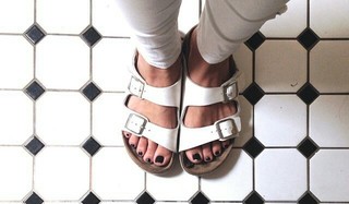 Saskia Burmeister feet photo 7