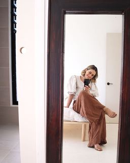 Saskia Burmeister feet photo 11