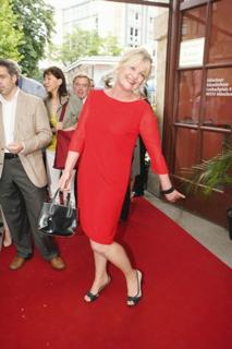 Saskia Vester feet photo 2