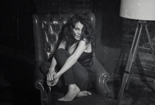 Sati Kazanova feet photo thumbnail