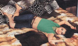 Sati Kazanova feet photo thumbnail