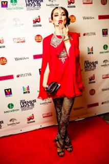 Sati Kazanova feet photo thumbnail