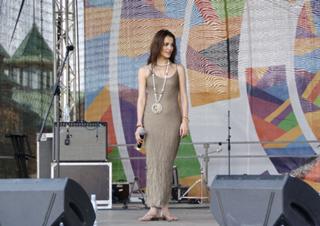 Sati Kazanova feet photo thumbnail
