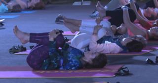 Sati Kazanova feet photo thumbnail