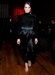 Sati Kazanova feet photo thumbnail