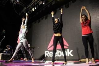 Sati Kazanova feet photo thumbnail