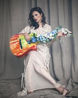 Sati Kazanova feet photo thumbnail