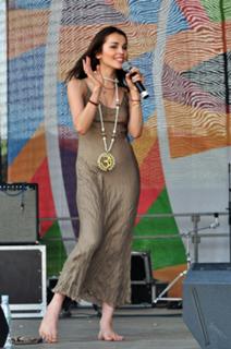 Sati Kazanova feet photo thumbnail