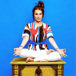 Sati Kazanova feet photo thumbnail