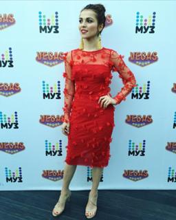 Sati Kazanova feet photo thumbnail