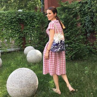 Sati Kazanova feet photo thumbnail