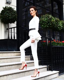 Sati Kazanova feet photo thumbnail