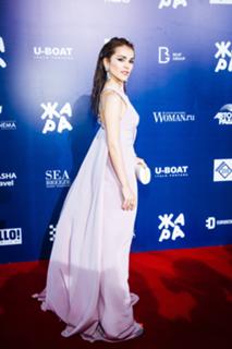Sati Kazanova feet photo thumbnail
