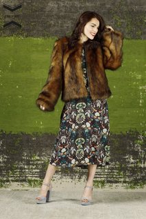 Sati Kazanova feet photo thumbnail