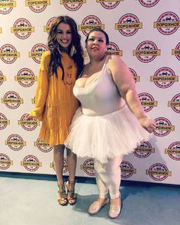 Sati Kazanova feet photo thumbnail