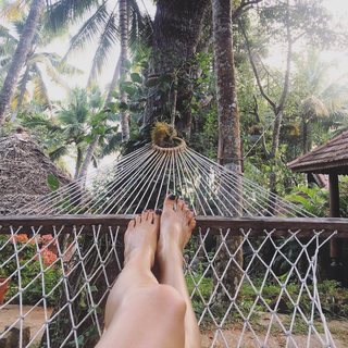 Sati Kazanova feet photo thumbnail
